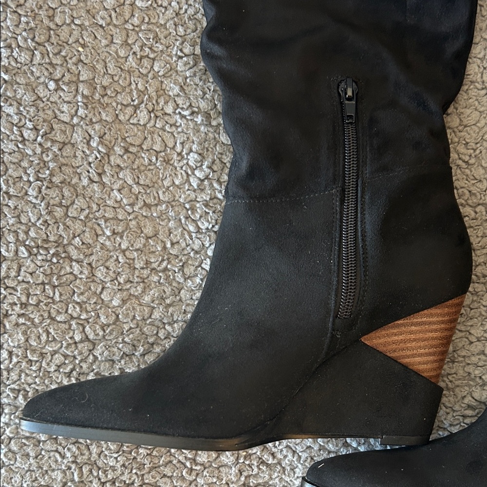 Jessica Simpson Black Wedge Boots - Picture 2 of 8